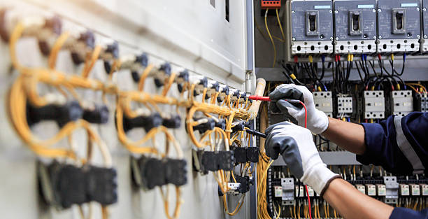 Professional Electrician technician working in Everett, MA